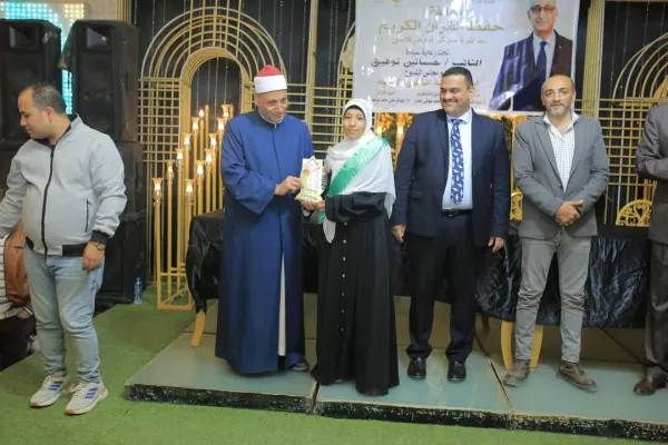 الشعب الجمهوري يكرم حفظة القرآن بابوقرقاص