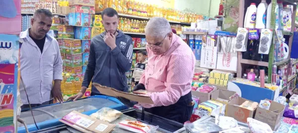 محافظ المنيا: تكثيف الحملات الرقابية على الأسواق والمخابز