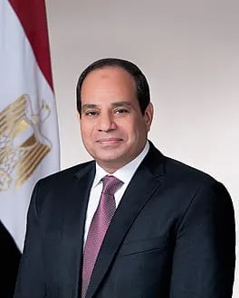 رئيس جامعة المنيا يُهنئ الرئيس السيسي بحلول عيد الفطر المبارك
