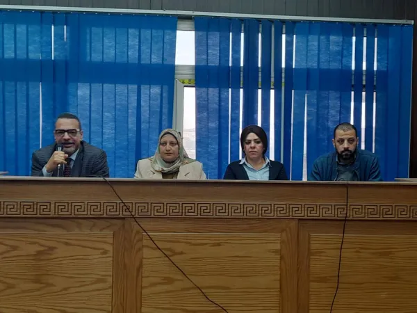 ندوات توعوية وتثقيفية بعنوان " المبادرات الرئاسية اهمية الاكتشاف المبكر لسرطان الثدى " بالمنيا
