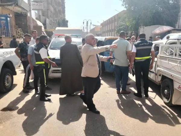 ضبط سيارة بيك أب محملة بالمواطنين بديرمواس