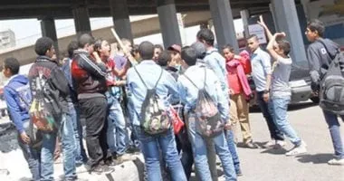 مشاجرة طاحنة بـ"المطاوي" تنتهي بإصابة طالب في ديرمواس