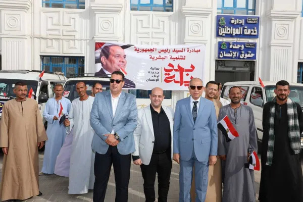 وداعا لـ"البيك اب" ..8 ميكروباصات جديدة تعزز منظومة النقل الجماعي بقرى ملوي