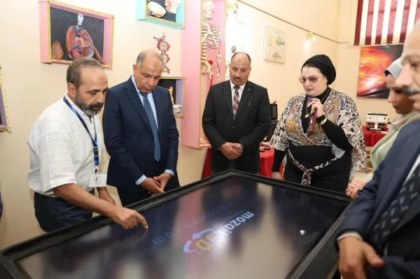 محافظ المنيا يشهد حفل "مبدعون قادرون" ويكرم المتميزين