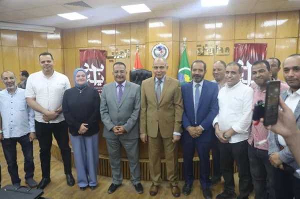 تضامن المنيا : 409 حاج يتوجهون للاراضي المقدسة  عبر 9 افواج