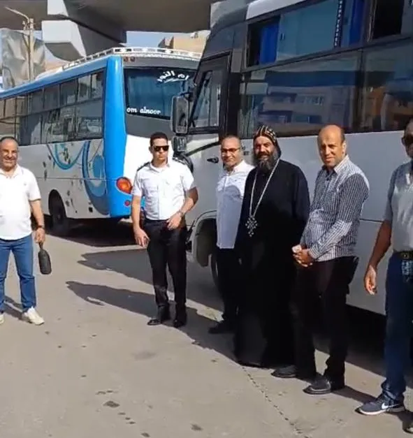 مطرانية ملوي تهدي منظومة النقل 10 اتوبيسات جديده .. تعرف على خط سيرها