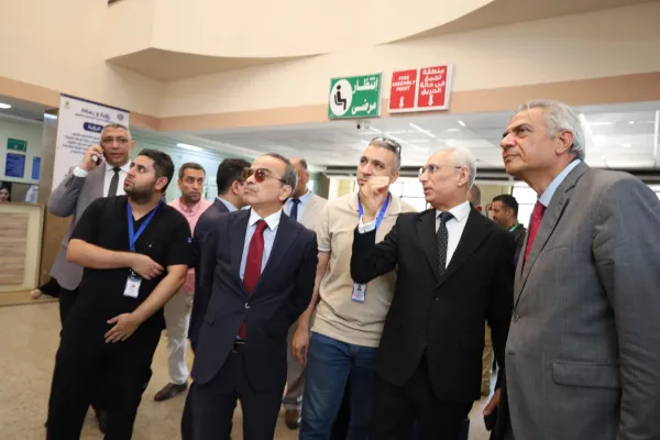 لإعتمادهما بـ"االتأمين الصحي الشامل"تفقد مستشفيات الكبد وجراحة العيون الجامعيتين