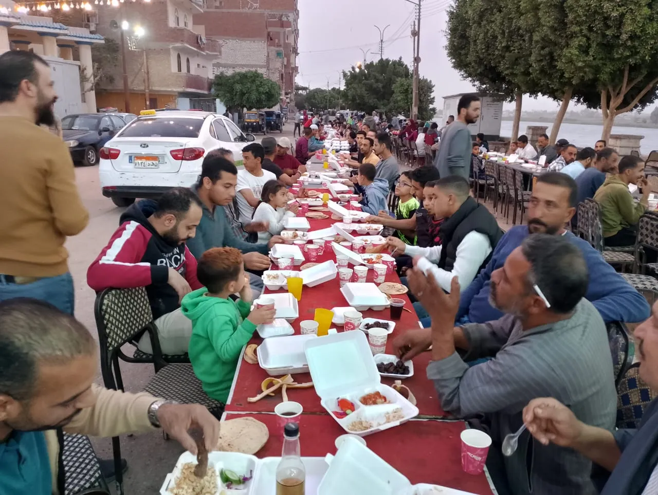 مرفق 811
