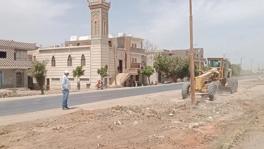 مرفق 825